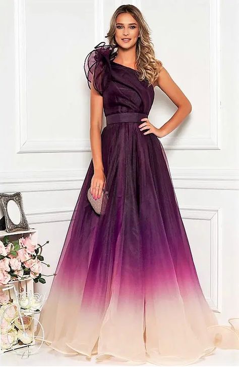 Top 7 site-uri rochii de ocazie si seara elegante - Romania WOW Dresses Luxury, Luxurious Dresses, Famous Designers, Reception Dress, Dress Cuts, Luxury Designer, Online Clothing, Romania, Dress Making