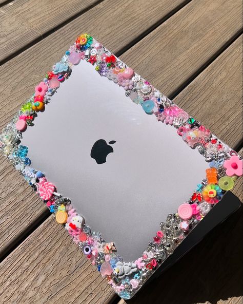 Mac book junk case💕💞💓💘💝 #junkcases #junkcasesforsale Macbook Junk Case, Junk Laptop Case, Mac Book Case, Junk Case, Mac Book, Laptop Covers, July 17, Macbook Case, Laptop Case