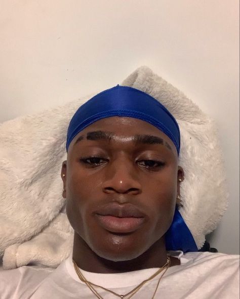 Men Lash Extensions, Gay Reference, Male Eyebrows, Clear Skin Men, Durag Men, Dark Skin Models, Dyed Hair Men, Eyebrow Styles, Face Ideas