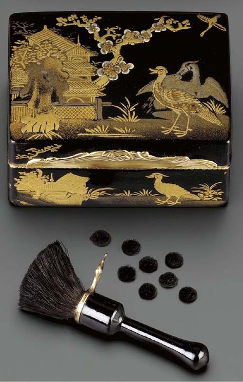 Chinese Lacquer, Curiosity Killed The Cat, Black Patch, Gold Box, Maker's Mark, Hinged Lid, Marie Antoinette, Makers Mark, 18th Century