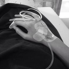 Hospital Photography, Hospital Pictures, طابع بريدي, Hospital Photos, Hospital Room, Emotional Photography, 얼짱 소녀, Photos Tumblr, Tumblr Photography