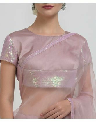 Pastel Saree, Saree Images, Drape Sarees, Saree And Blouse, Lace Saree, Saree Blouse Neck Designs, Heritage Crafts, Of Sarees, Saree Blouse Patterns