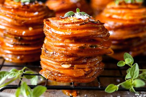 Stacked Sweet Potato Recipes, Muffin Tin Sweet Potato Stacks, Sweet Potatoes Stacks, Sweet Potato Stack, Stacked Sweet Potatoes, Garlic Butter Sweet Potato Stacks, Sweet Potato Stacks Muffin Tins, Hot Honey Sweet Potatoes, Potato Stacks Muffin Tins