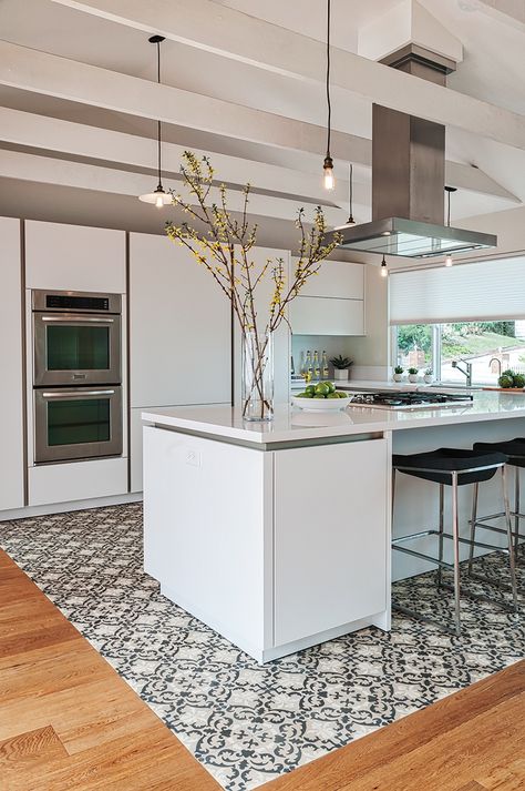 Sophisticated European Design Meets California Ranch — kitchen design by Alison Dorvillier of Inplace Studio Slate Tile In Kitchen, Kitchen Floor Tiles Ideas, Patterned Tile, Storage Inspiration, Kitchen Images, Wood Kitchen Cabinets, Minimalist Lighting, White Modern Kitchen, Kitchen Floor Tile