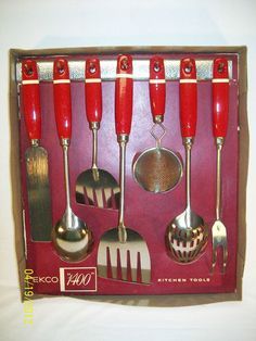 Flea Market Utensils on Pinterest | Kitchen Utensils, Rolling Pins ... Red Kitchen Utensils, Vintage Utensils, Green Stamps, Small Dining Room Table, Red And White Kitchen, Vintage Kitchens, Aladdin Lamp, Vintage Kitchen Utensils, Womens Tank Top