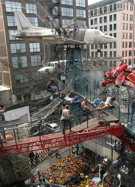 The City Museum in St. Louis Has a Playground Adults Would be Jealous of Cool Playgrounds, Funny Pictures For Kids, Parc D'attraction, City Museum, Grown Ups, St Louis Missouri, Oh The Places Youll Go, Saint Louis, Amusement Park