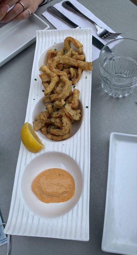 Appetizer Fried Calamari, Calamari, I Love Food, Love Food, Appetizer, Waffles, Food And Drink