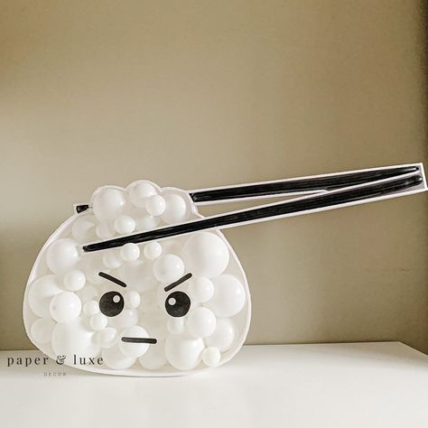 Available with 3 different mix and match faces, chopsticks or no chopsticks, this is perfect for any dimsum, #bunintheoven or #baointheoven party. There are happier faces out there but this is my mood right now since I haven’t had any dimsum for over a year 😭 Template and workshop available. Link in bio! Use code: ILOVEBAOS for 15% off. As always, proceeds of template sales will be going towards AAPI charities to #stopasianhate. Dumpling Balloon, Dumpling Decorations, Little Dumpling Birthday Party, Dumpling Birthday Party, Dumpling Party Theme, Dumpling First Birthday, Dumpling Baby Shower Theme, Dumpling Birthday, Boba Birthday