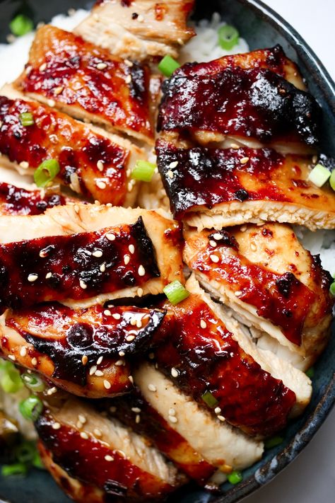 Spicy Sesame Chicken - Air Fryer Boneless Chicken Thighs Spicy Sesame Chicken, Air Fryer Boneless Chicken Thighs, Sesame Chicken Wings, Air Fryer Recipes Chicken Thighs, Cozy Recipes, Air Fryer Chicken Thighs, Braised Cabbage, Chicken Dumplings, Recipe For Dinner