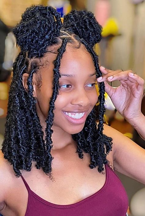 Bob Locs, Locs Distressed, Smores Cookie, Butterfly Hairstyle, Twisted Hair, Butterfly Locs, Faux Locs Hairstyles, African Hair Braiding Styles, Braids Hairstyles Pictures