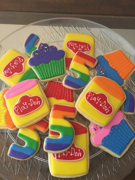 Play Doh Cookies Ideas, Play Doh Party Ideas, Play Dough Birthday Party Ideas, Playdough Birthday Party, Play Doh Themed Birthday Party, Play Doh Birthday Party Ideas, Playdough Birthday Party Ideas, Playdoh Birthday Theme, Play Dough Birthday Party