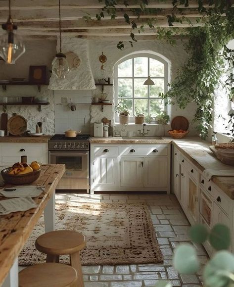 Angel Zono French Provence Aesthetic, French Country House Aesthetic, Cottagecore Kitchen, Italy House, Dream Life House, Casa Vintage, French Country Kitchen, Dream House Rooms, Dream House Interior