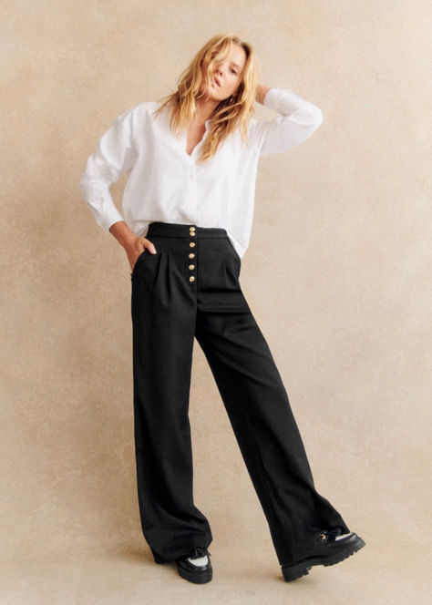 Sézane’s Cesar Trousers in cream are the epitome of elegant comfort with their high-waisted design and wide, straight legs. The front gold button fastening adds a touch of sophistication, while the slant pockets provide both style and functionality. Ideal for dressing up or down, these trousers can seamlessly transition from day to night. Check out our latest arrivals at sezane.com or via the app. Drapey Pants, Lifestyle Dresses, Denim Suit, Swimwear Dress, Straight Leg Trousers, French Girl, Girl Style, Winter 2024, High Waisted Trousers