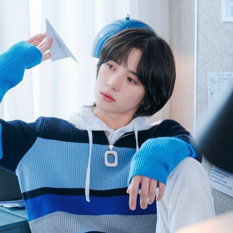 Beomgue Icon, Beomgyu Blue Icon, Beomgyu Cute Icons, Txt Icons Beomgyu, Beomgyu Blue, Beomgyu Cute, Txt Icon, Choi Beomgyu, Japanese Boy