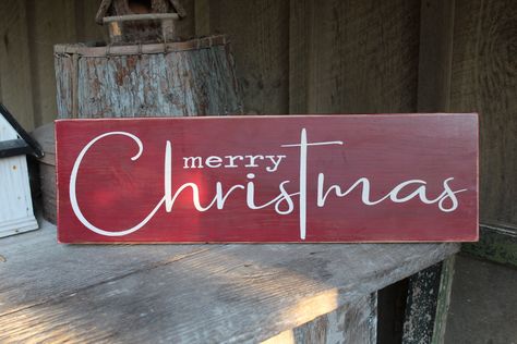 Christmas Signs Diy, Wood Block Crafts, Mini Signs, Christmas Holiday Decor, Christmas Crafts To Make, Cricut Christmas, Christmas Painting, Christmas Signs Wood, Christmas Wood Crafts