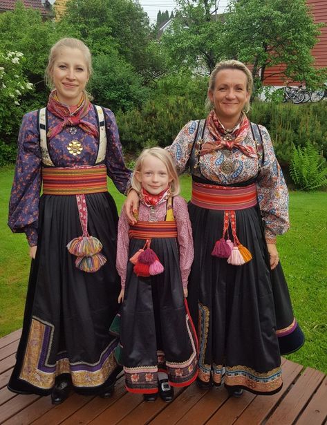 Nordic Outfit, Norwegian Dress, Norwegian Clothing, Norwegian Bunad, Scandinavian Dress, Scandinavian Costume, Danish Culture, Clothing Reference, Traditional Beauty