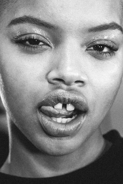 Black And White Editorial Photography, White Editorial Photography, Slick Woods, Black And White Editorial, White Editorial, Gap Teeth, Model Sketch, Photography Magazine Cover, Supermodels Runway