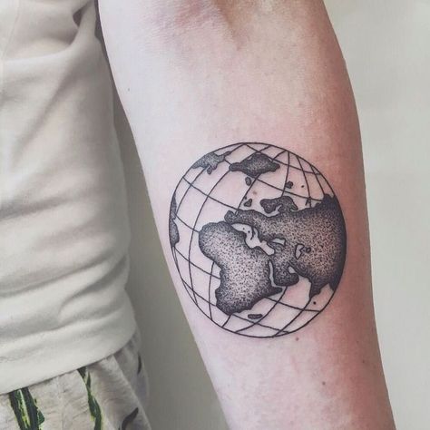 Globe Tattoos, Adventure Tattoo, Earth Tattoo, Linework Tattoo, Elements Tattoo, Dotwork Tattoo, Map Tattoos, Friendship Tattoos, Shoulder Tattoos For Women