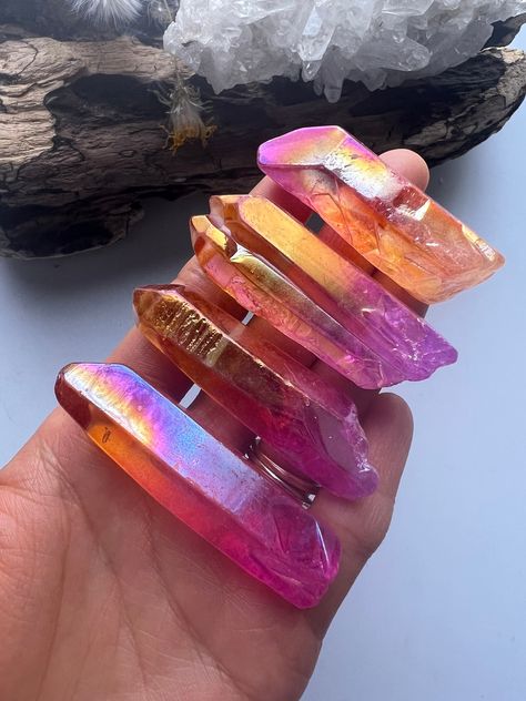 Sunset Aura Quartz, Aura Orange, Sunset Aura, Orange Aura, Red Aura, Crystal Photography, Extra Petite, Crystal Aesthetic, Rainbow Aura