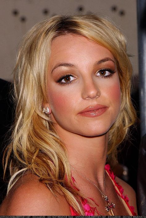 Britney Spears 2002, Britney Spears Blackout, Britney Spears Hair, Britney Spears 2000s, Britney Spears 2000, Britney Spears 1999, 2000s Hair, Britney Spears Photos, Britney Spears Pictures