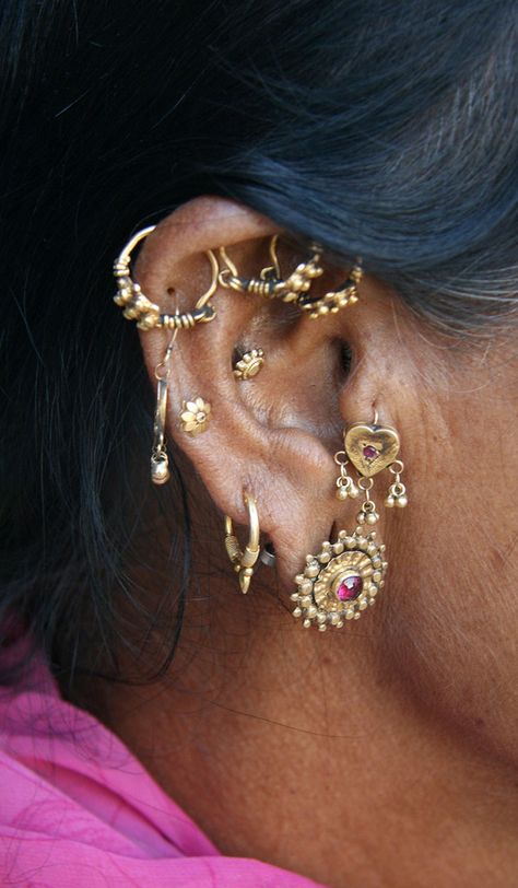 India | Details of a woman's earrings in Gujarat | ©Rudi Roels Indian Piercing, Earring Stack, Stacked Earrings, Dope Jewelry, India Jewelry, Jewellery Gold, Indian Earrings, Ethnic Earrings, Stacked Jewelry