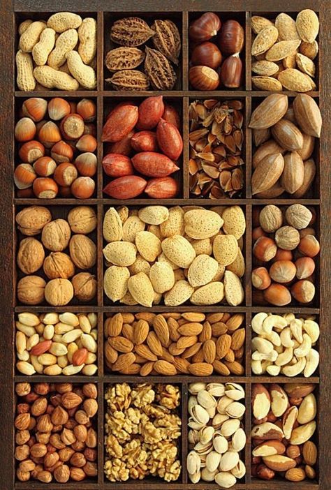 Organic Food Photography, Indian Spices List, Dry Fruits Benefits, Healthy Nuts And Seeds, Spices Photography, Variety Food, Dried Fruit Mix, Healthy Nuts, Nut Recipes