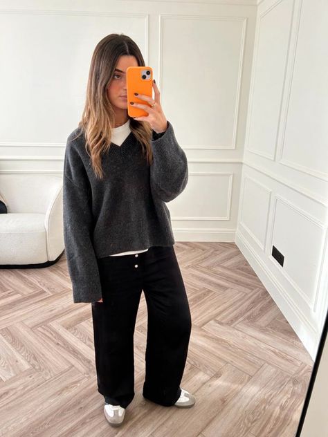 Oversized wool jumper curated on LTK Charcoal Jumper Outfit, Oversized Jumper Outfit, Oversized Knitted Jumper, Grey Knitwear, Cosy Outfit, Campus Style, Grey Jumper, Jumper Outfit, Oversized Jumper