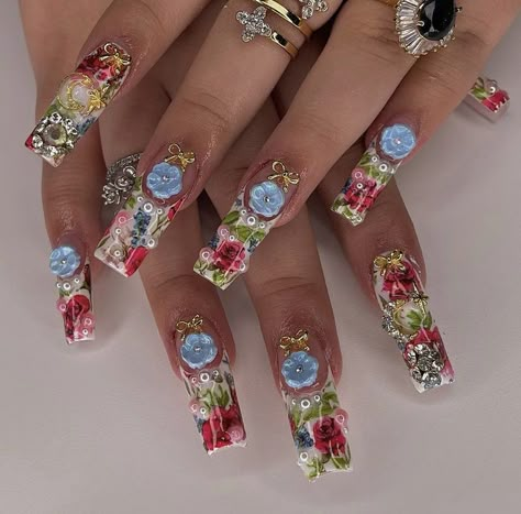 Nature Inspired Nails, Chicana Nails, Rococo Nails, Acrylic Nails Pretty, Nail Designs Acrylic, Crazy Nail Designs, Nails Pretty, Punk Nails, Drip Nails