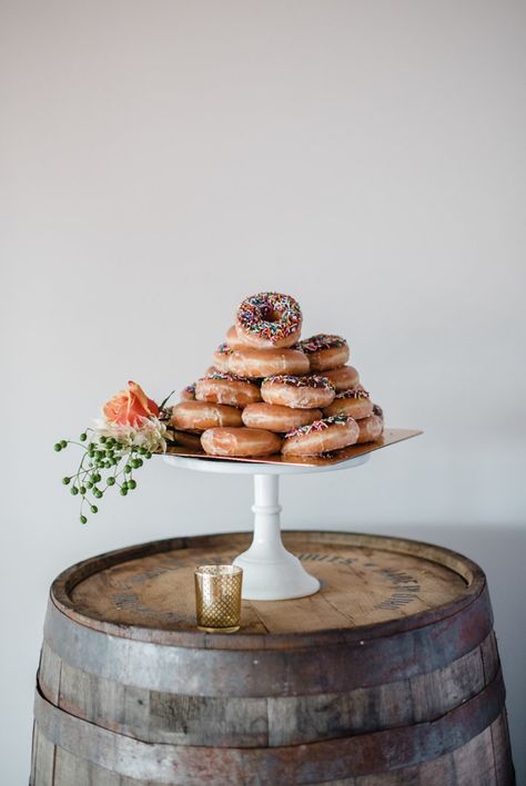 Wedding Barrel, Colorful Modern Wedding, Doughnut Wedding Cake, Cookie Table Wedding, Candle Lit Reception, Tea Table Settings, Donuts Cake, Modern Wedding Ideas, Donut Tower