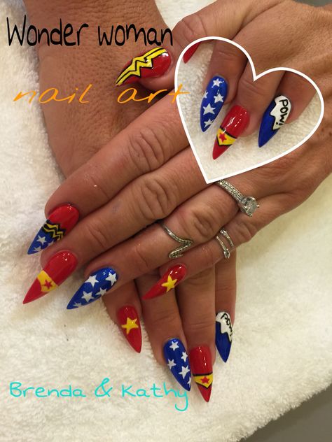 wonder woman nail art Wonder Woman Acrylic Nails, Wonder Woman Nail Art, Wonder Woman Nails Designs, Superman Nails, Wonder Woman Nails, Pop Art Nails, Nail Art Inspiration, Halloween Nails, Makeup Nails