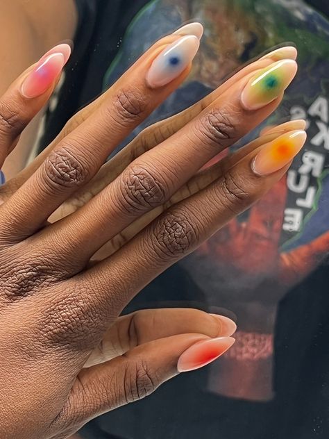 Aura Nails Different Colors, Multicolored Aura Nails, Aura Nails Natural, Pride Nails Aesthetic, Multi Color Aura Nails, Aura Nails Multicolor, Aura Nails Rainbow, Multicolor Aura Nails, Aura Nails Blooming Gel