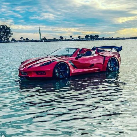 These floating cars are perfect for a sunset cruise if you don’t want to rip across the water. With an onboard music system with Bluetooth capabilities, you can enjoy a scenic ride without all the traffic in South Beach. Floating Car, Yamaha Engines, C8 Corvette, Gps Tracking System, Corvette C8, Car Style, Rockford Fosgate, Corvette C7, Robb Report