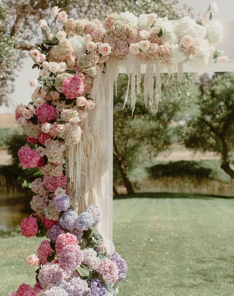 Lilac And Blush Wedding, Hydrangea Wedding Decor, Pink Hydrangea Wedding, Hydrangea Arrangements, Hydrangea Colors, Hydrangeas Wedding, Arch Flowers, Lilac Wedding, Pink Hydrangea