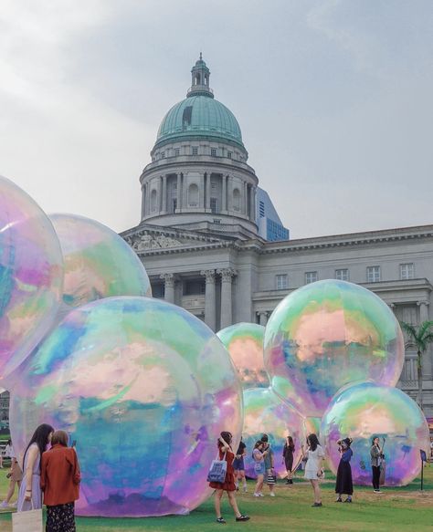 Urban Installation Public Spaces, Bubble Art Installation, Experience Design Installation, Placemaking Public Spaces, Bubble Architecture, Bubble Installation, Bubble Sculpture, Outdoor Art Installation, Inflatable Art