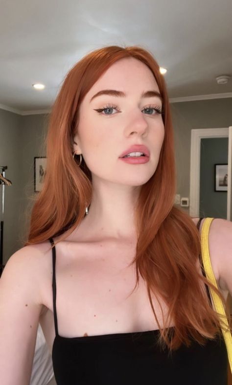 Natural Red Hair, Red Hair Inspo, Ginger Hair Color, Red Hair Color, Hair Inspiration Color, Orange Hair, Hair Inspo Color, Ginger Hair, Aesthetic Hair