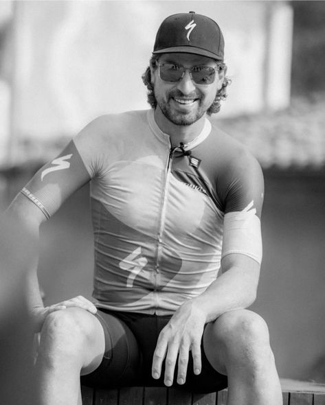 Peter Sagan, Cycling Wear, Olympic Sports, Cycling, Football, Sports, Black And White, How To Wear, Black