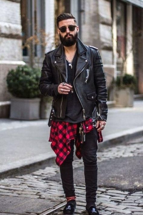 Grunge Mens Fashion, Punk Outfits Men, Alternative Fashion Men, Shirt Around Waist, Punk Fashion Men, Indie Outfits Men, Indie Outfits Grunge, Menswear Outfits, Concert Outfit Rock