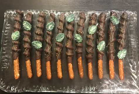 Palm leaf caramel wrapped and chocolate dipped pretzels Pastry Ideas, Dipped Pretzels, Chocolate Dipped Pretzels, Pretzel Dip, Chocolate Caramels, Chocolate Dipped, Pretzels, Palm Leaf, Palm Leaves