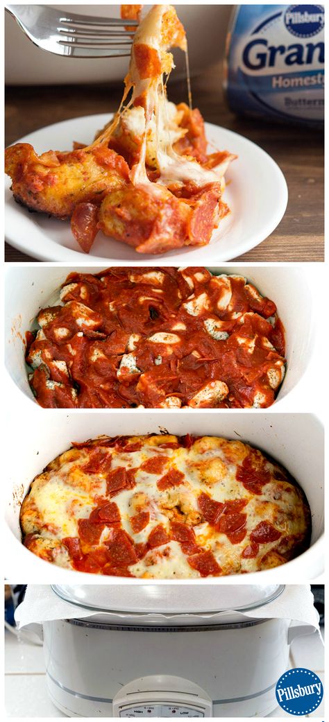 Beautifully bubbly and delicious! This recipe from blogger Crazy For Crust is a trifecta of things we love: pizza, bubble-up bakes and the trusty slow cooker. It's time to create this Epic Slow-Cooker Pepperoni Pizza Bubble-Up Bake for dinner this week! Crockpot Pizza With Biscuits, Slow Cooker Pepperoni Pizza Bake, Pizza Crockpot Recipes, Pizza Crockpot, Crockpot Pizza, Crazy For Crust, Comfort Casseroles, Pizza Margherita, Dinner This Week