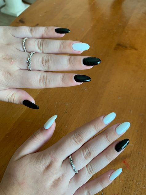 Black And White Nails Dip, Plain Black And White Nails, Black And White Dip Nails, One Hand Black One Hand White Nails, Black And White Nails Simple, Accent Nail Ideas Ring Finger, White Almond Nails, Black And White Nail Designs, Black Almond Nails