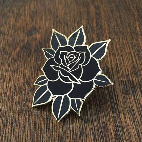 Old School Rose, Traditional Roses, Ita Bag, Old School Tattoo Designs, Bag Badges, Enamel Badges, Pretty Pins, Tattoo Outline, School Tattoo