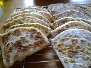 Scottish Tattie Scones Recipe | Just A Pinch Recipes Potato Scones Recipe, Tattie Scones, Scottish Dishes, Uk Recipes, Scottish Recipes, Scones Recipe, Leftover Mashed Potatoes, Pub Food, English Food