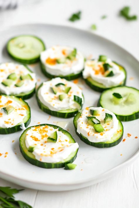 Finding quick and easy low carb snacks can be tricky. We've got you covered with these 25 delicious and effortless options. From crunchy veggie sticks with hummus to satisfying cheese and meat pairings, these low carb snacks require minimal prep time and are perfect for those on the go. Veggie Sticks, Easy Low Carb Snacks, Avocado Deviled Eggs, Caprese Skewers, Snacks Easy, Seaweed Snacks, Starchy Vegetables, Carb Snacks, Cauliflower Bites