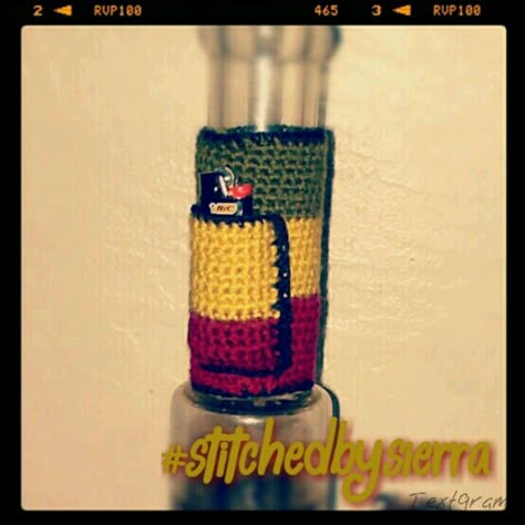 bong cozy with a lighter pocket made for a friend Crochet Lighter Cover Pattern, Crochet Ideas For Smokers, Crochet For Smokers, Crochet Projects For Stoners, Crochet Patterns For Stoners, Crochet Gifts For Stoners, Crochet Lighter Cover, Pothead Gift Basket Ideas, Crochet Lighter Holder Pattern Free