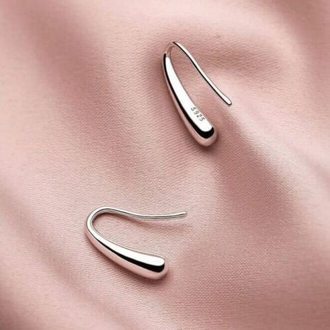 Excited to share the latest addition to my #etsy shop: Sterling Silver Droplet Hoop Earrings | Silver Water Drop Earrings | Teardrop Earrings | Raindrop Earrings | Girls Dangle Drop Hook Earring https://exelientdesign.etsy.com/listing/1530910322 #SterlingSilver #SilverRain #GiftsEarrings #DropletEarrings #DropEarrings #OrganicShape #HoopEarrings #RaindropEarrings #TeardropEarrings #WaterDropEarrings #WaterDropletEarring #DropletHoops #HookGirlEarring #GiftforGirl #GiftforWife #GiftforHer #Gifts Raindrop Earrings, Droplet Earrings, Water Drop Earrings, Hoop Earrings Silver, Silver Water, Earrings Teardrop, Fish Hook Earrings, Affordable Jewelry, Girls Earrings