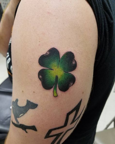 Four Leaf Clover Tattoo For Men, Pink Cheetah Nails, Leaf Clover Tattoo, Four Leaf Clover Tattoo, Luck Tattoo, Clover Tattoo, Green Tattoos, Clover Tattoos, Cheetah Nails