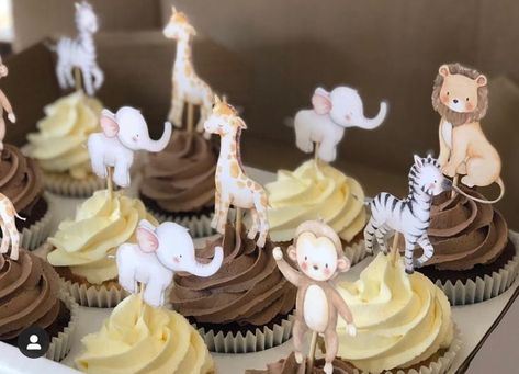 Zoo Animal Cupcakes, Jungle Theme Baby Shower, Zoo Baby Shower, Safari Cupcakes, Animal Themed Birthday Party, Wild One Birthday Invitations, Wild Jungle, Jungle Cake, First Birthday Cake Topper