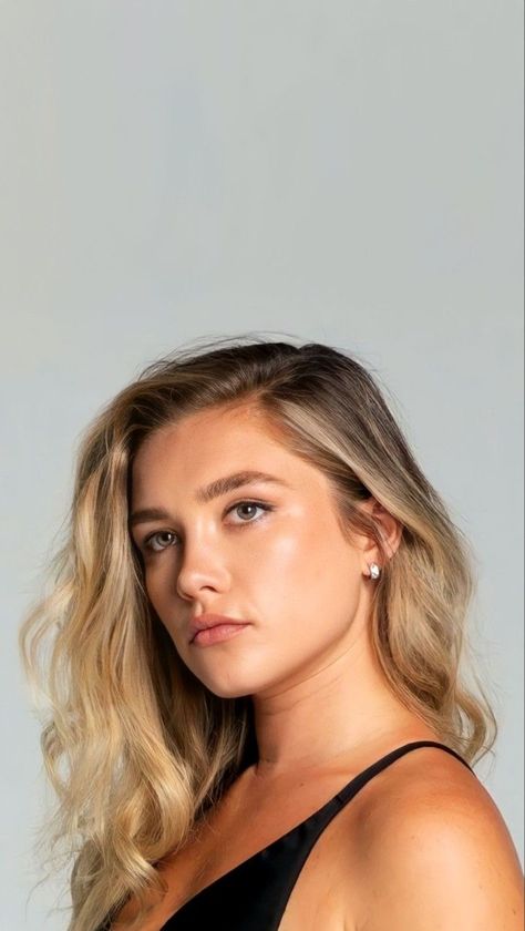 This is a fc for an oc Florence Pugh Long Hair, Florence Pugh Wallpaper, Florence Pugh Aesthetic, Flo Pugh, Florence Pugh, Woman Crush, Looks Vintage, Celebrities Female, Hair Inspo