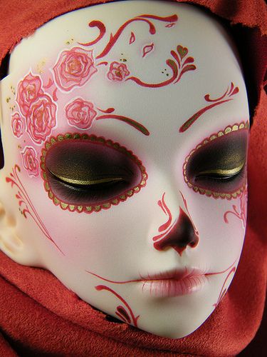 Mascara Design Ideas, Clay Mask Art, Bjd Makeup, Bjd Faceup, Sugar Skull Drawing, Face Mask Design Ideas, Sugar Skull Artwork, Mask Aesthetic, Mask Painting