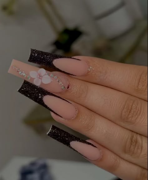 Black Bling Acrylic Nails, Marble French Nails, Quince Nails, Nails Marble, Quinceanera Nails, Black Acrylic Nails, Plaid Nails, Nails Salon, Simple Acrylic Nails